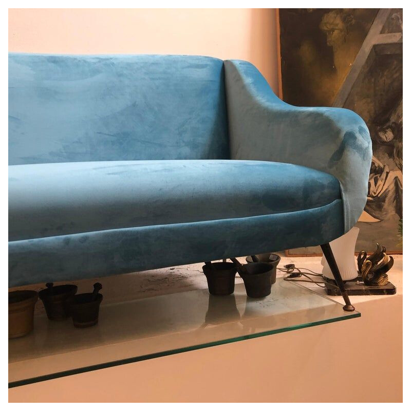 Italian vintage sofa in blue velvet