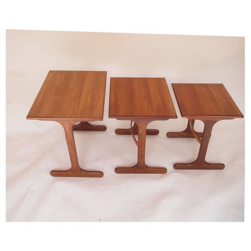 Table vintage gigogne scandinave 1960