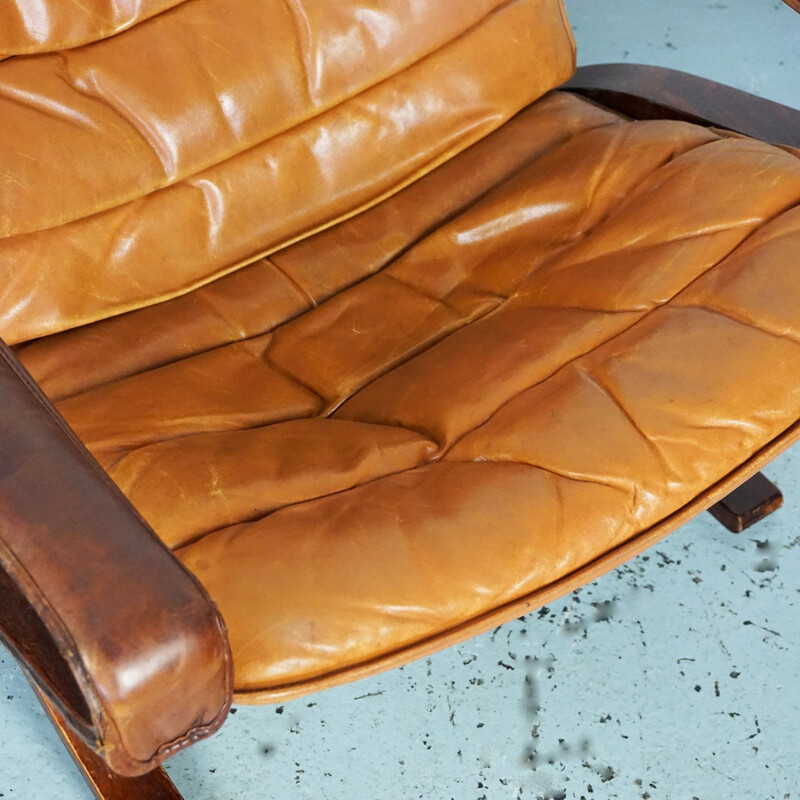 Vintage cognac leather lounge chair Flex by Ingmar Relling for Westnofa