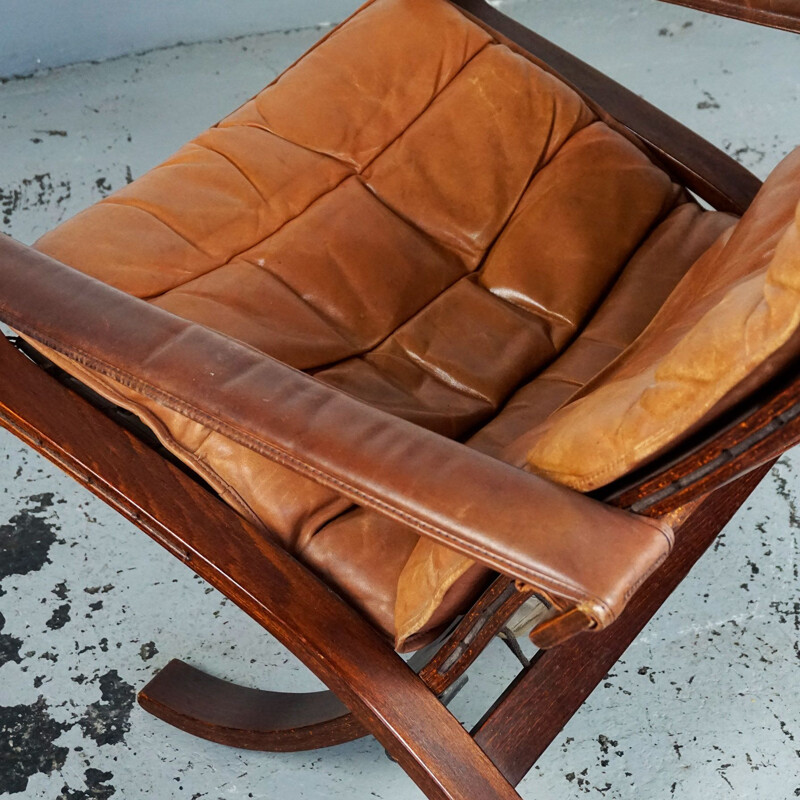 Vintage cognac leather lounge chair Flex by Ingmar Relling for Westnofa