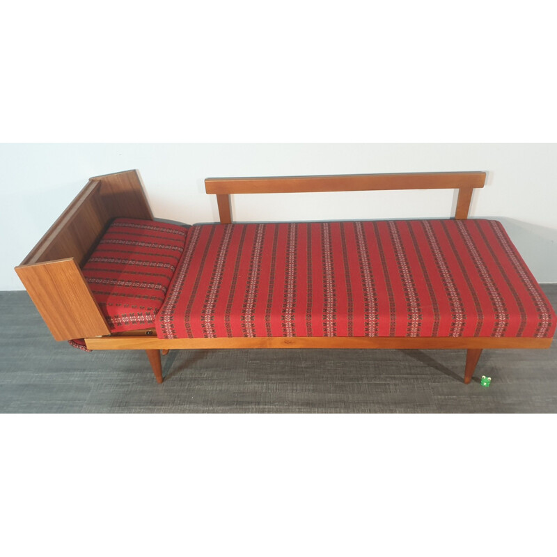 Red vintage convertible sofa by Ingmar Relling for Ekornes 1960