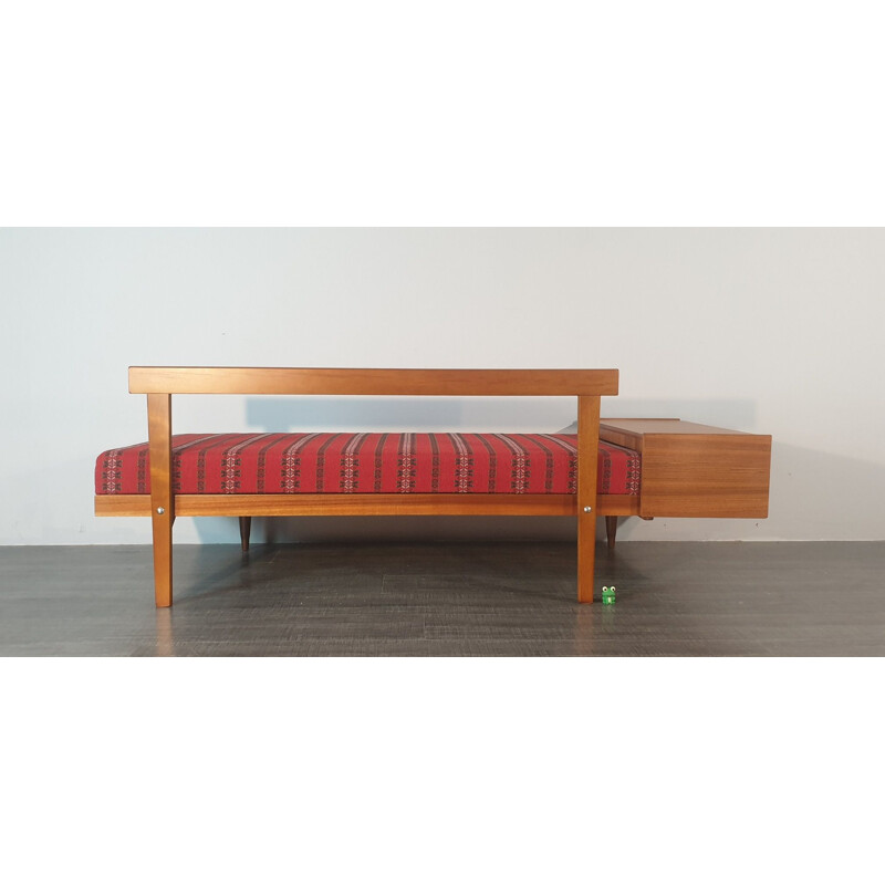 Red vintage convertible sofa by Ingmar Relling for Ekornes 1960