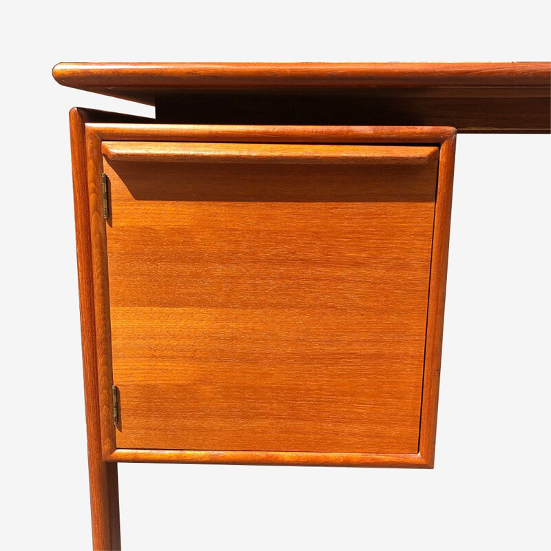 Vintage teak desk by GV Gasvig, 1960