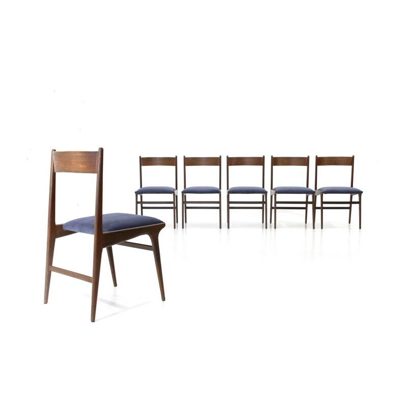 Set of 6 vintage Italian chairs in wood and blue velvet