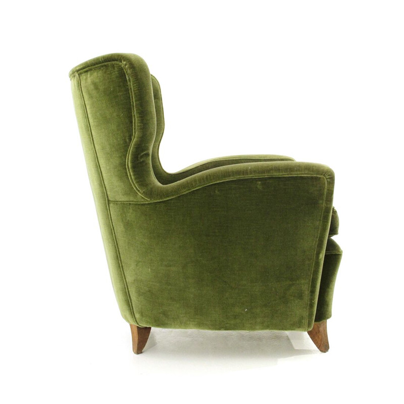 Vintage wooden armchair in green velvet