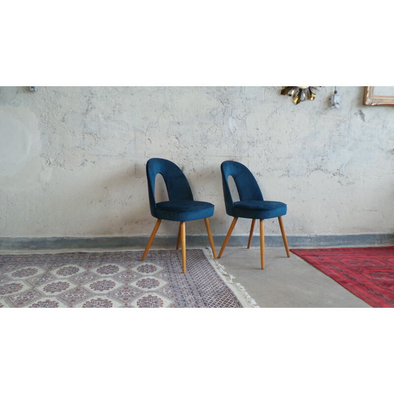 Set of 4 chairs in blue velvet by Antonin Suman for Tatra Nabytok