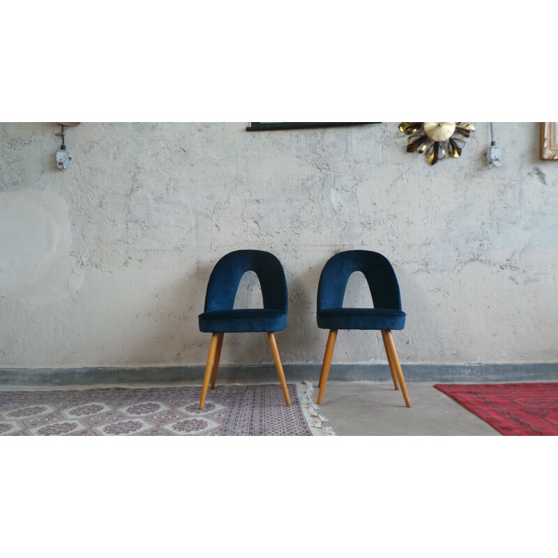 Set of 4 chairs in blue velvet by Antonin Suman for Tatra Nabytok