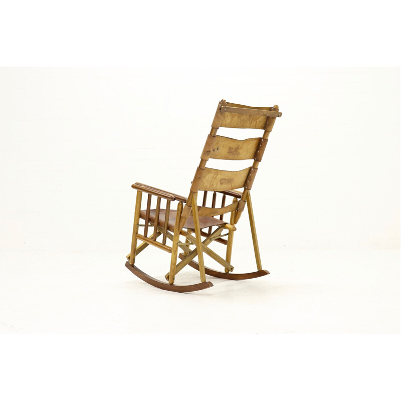 Chaise à bascule vintage pliante de campagne en cuir