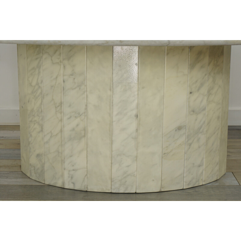 Vintage oval marble coffee table, 1970