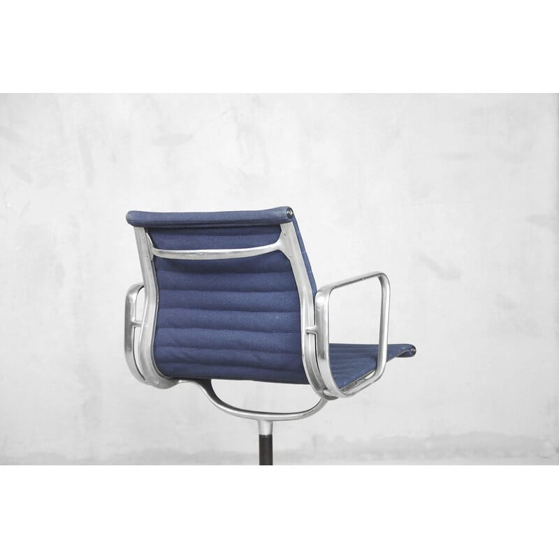 Vintage EA 108 office aluminum chair by Charles & Ray Eames for Herman Miller
