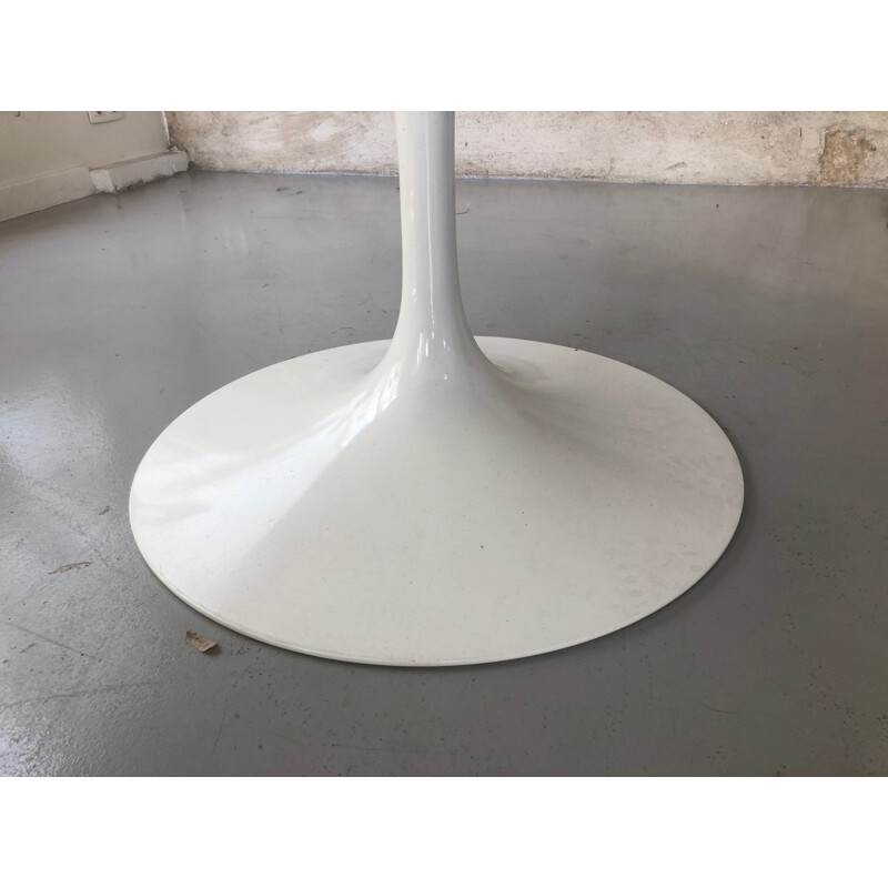 Vintage Tulip table by Eero Saarinen for Knoll, 137cm in Carrara marble 1970s