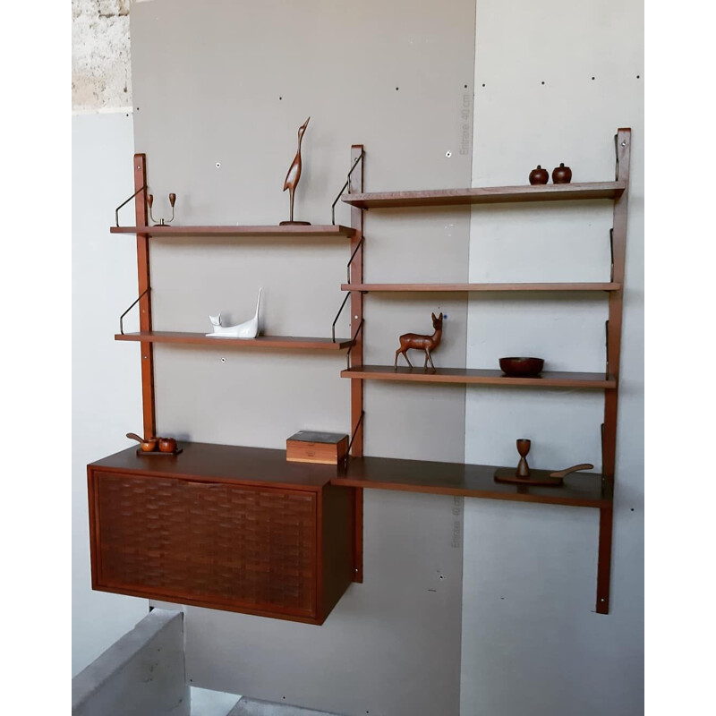 Vintage CADO shelf system by Poul Cadovius