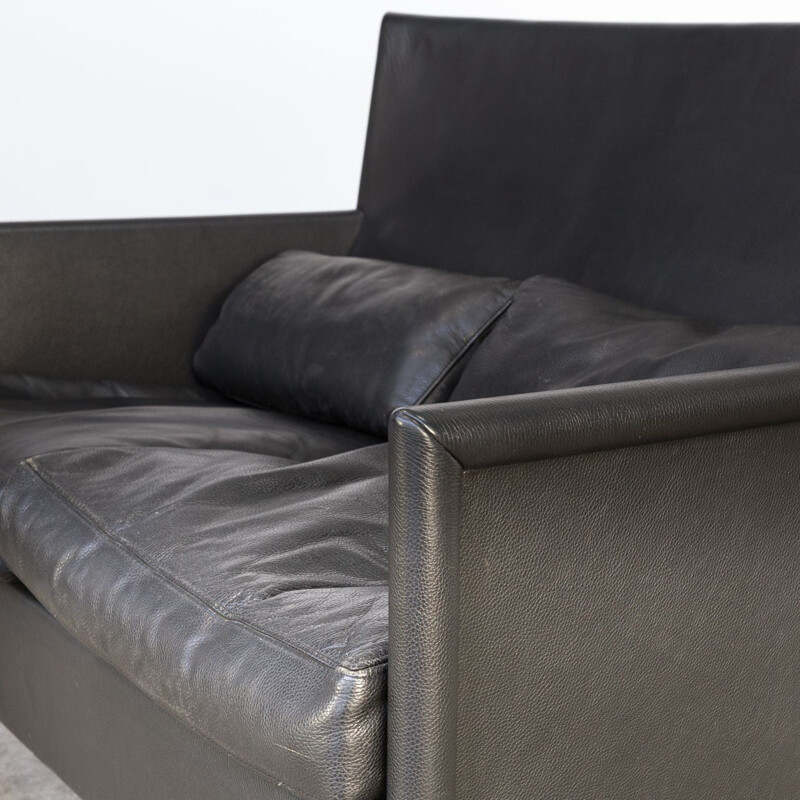 Vintage 2-seater sofa in black leather by Molteni & C