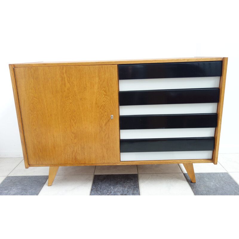 Vintage sideboard in oakwood by Jiri Jiroutek for Interier Praha