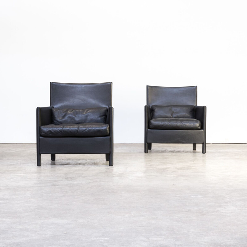 Ensemble de 2 fauteuils lounge vintage en cuir noir Molteni & C Italie des années 1990