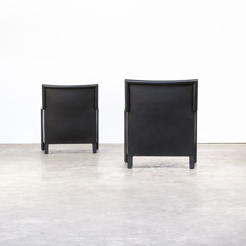 Ensemble de 2 fauteuils lounge vintage en cuir noir Molteni & C Italie des années 1990