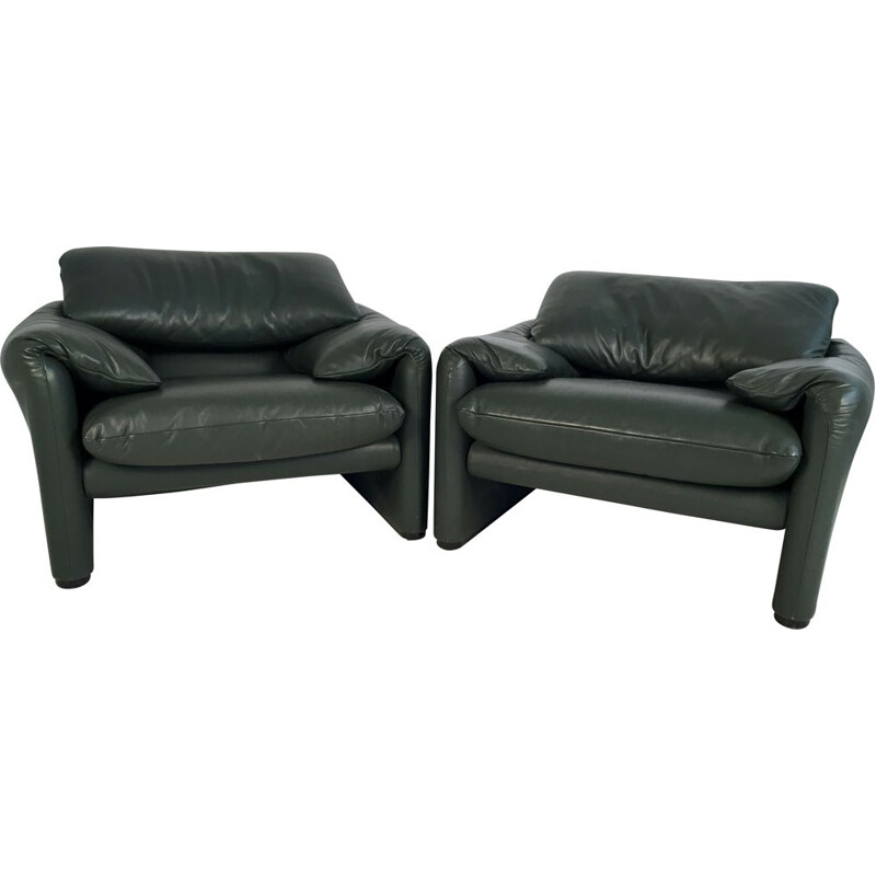 Pair of Maralunga chairs in leather by Vico Magistretti for Cassina
