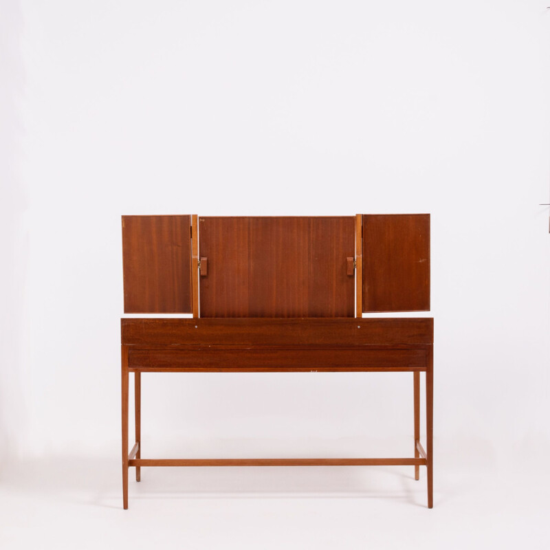 Vintage dressing table by Robert Heritage in teakwood 1960s