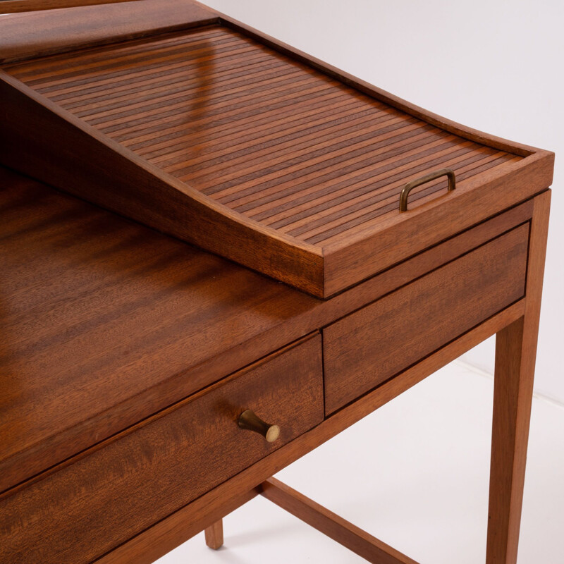 Vintage dressing table by Robert Heritage in teakwood 1960s