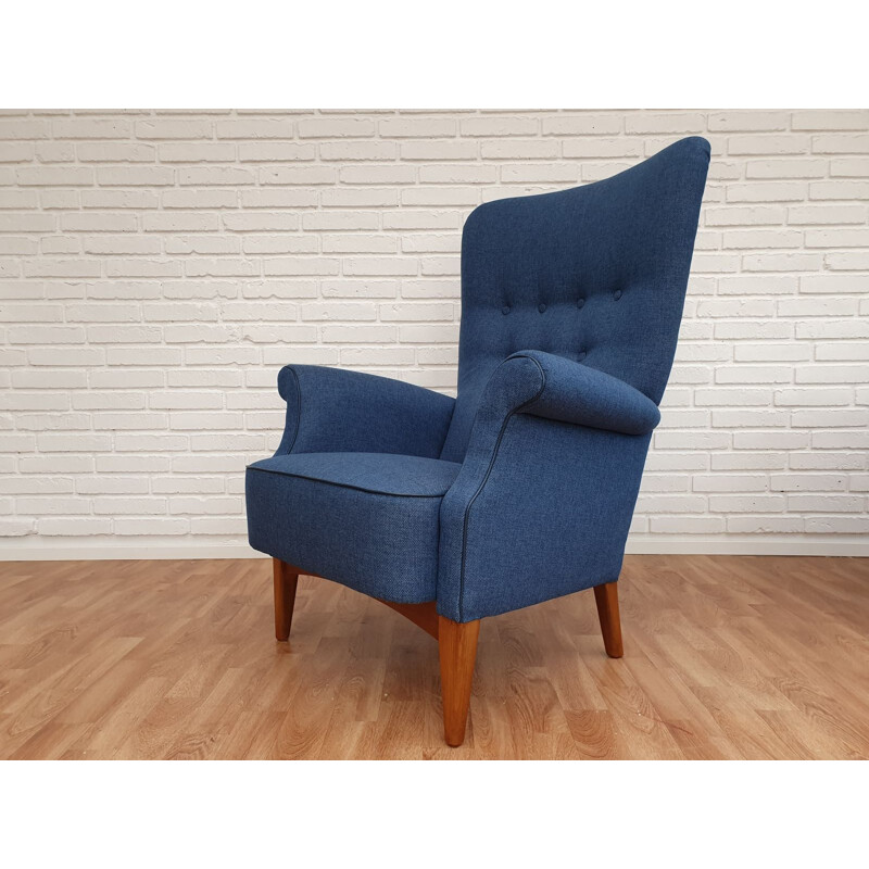 Set of 2 vintage danish armchairs for Fritz Hansen in blue fabric and beech 1960s