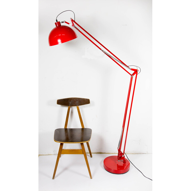 Vintage red floor lamp in iron