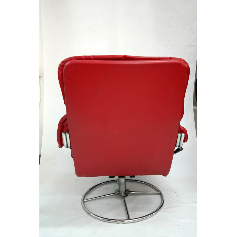 Set of 2 vintage armchairs in red leather and chrome plated 1970s