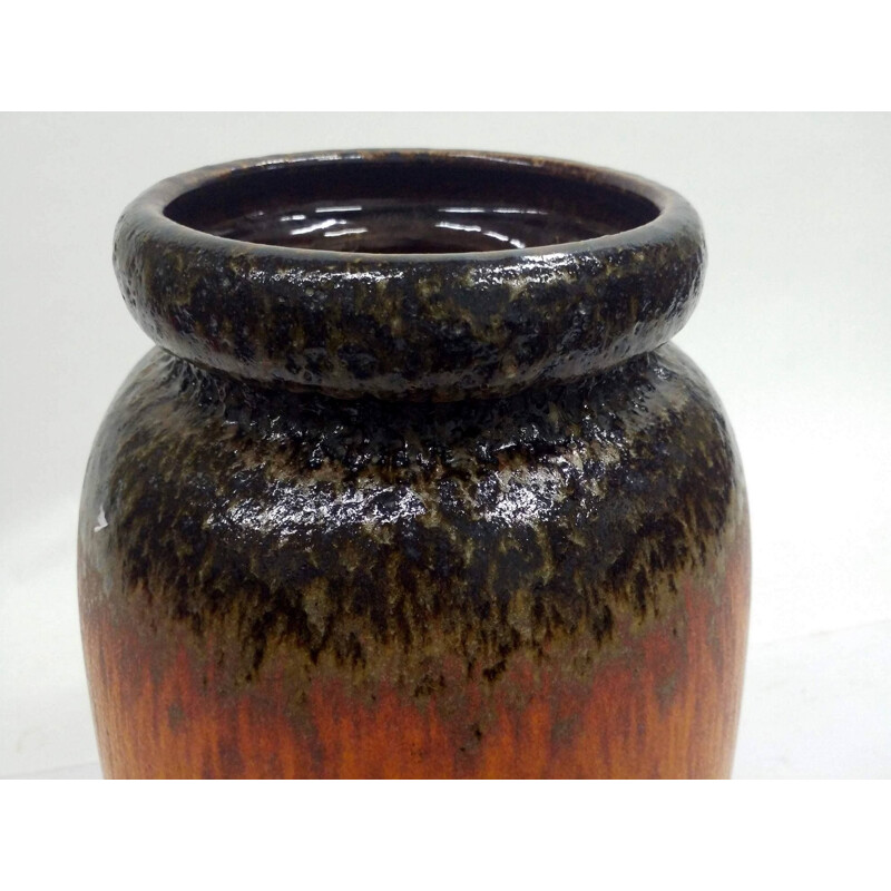 Ceramic vintgae vase, 1970