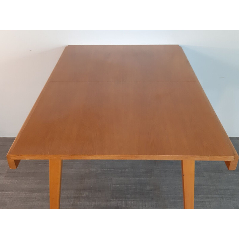 Table vintage extensible pour Tatra en bois de hêtre 1960