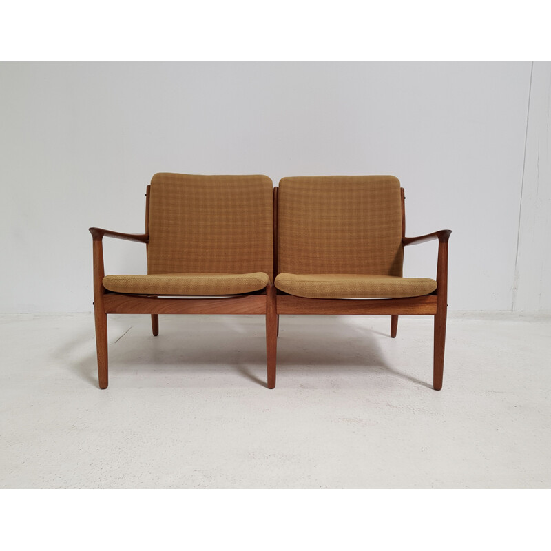 Vintage teak sofa by Arne Vodder for Glostrup