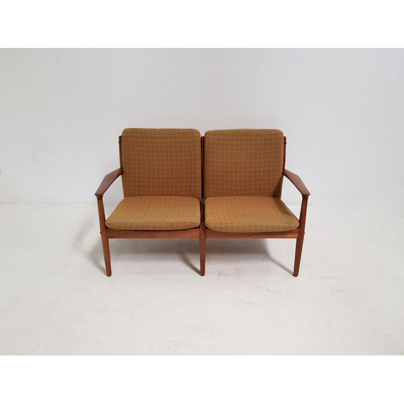 Vintage teak sofa by Arne Vodder for Glostrup