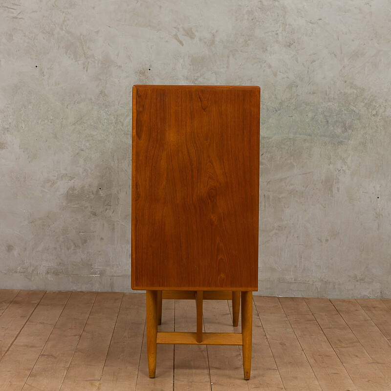Vintage danish highboard in teak and beech and with 7 drawers 1960s