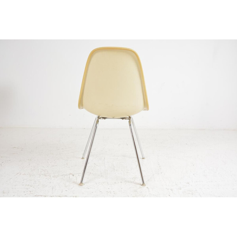 Set of 6 vintage chairs by Charles and Ray Eames edition Herman Miller 1970
