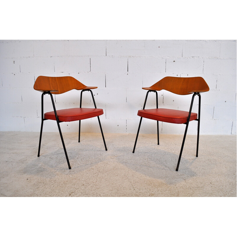 Pair of armchairs model 675, Robin DAY - 1950s
