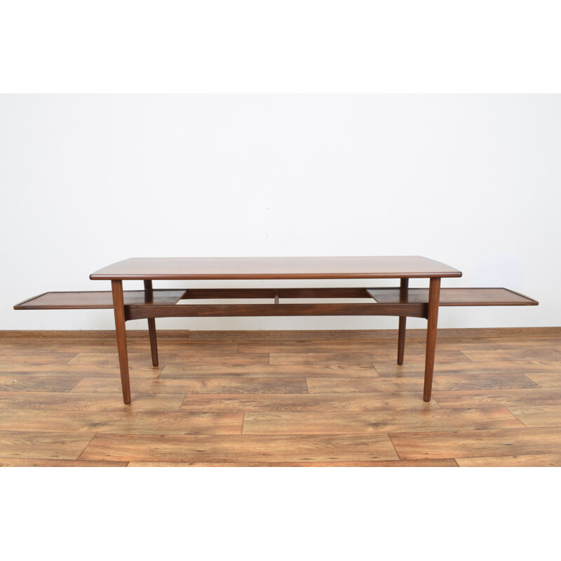 Vintage danish coffee table in teakwood 1960s