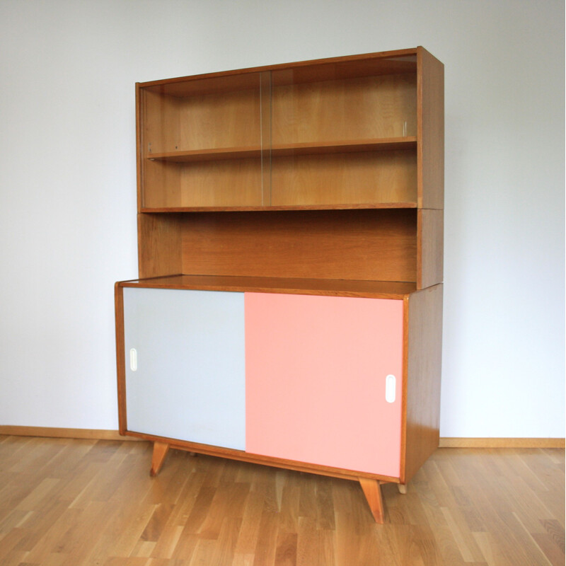Vintage U470 cabinet for Interier Praha in wood and glass 1960s