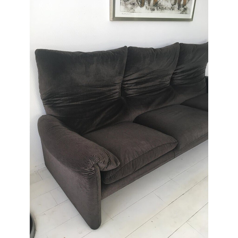 Vintage sofa model Maralunga for Cassina in grey fabric 1970s