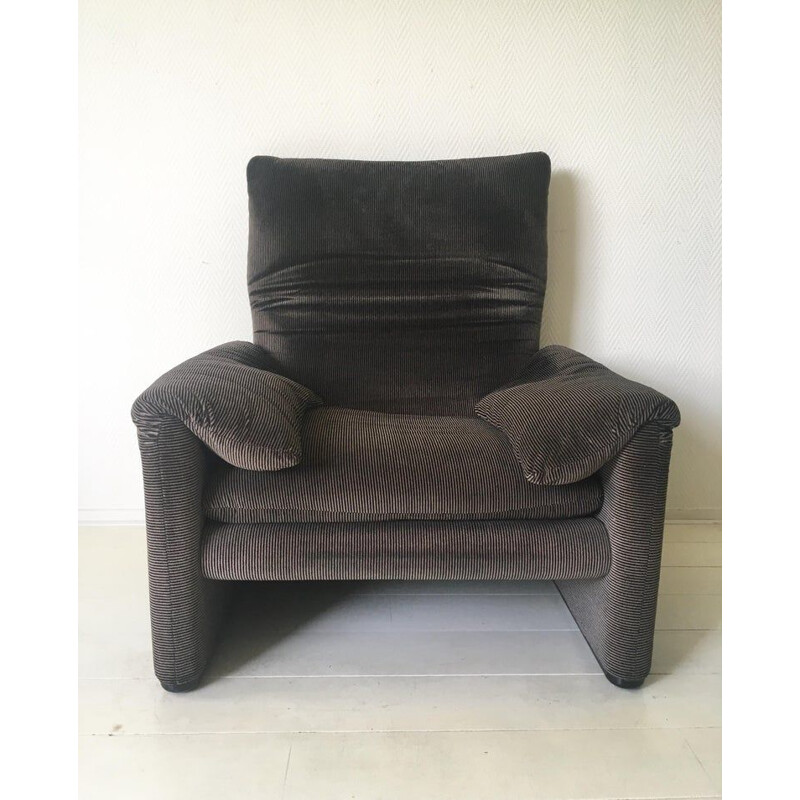 Sillón vintage Maralunga para Cassina en tejido gris 1970