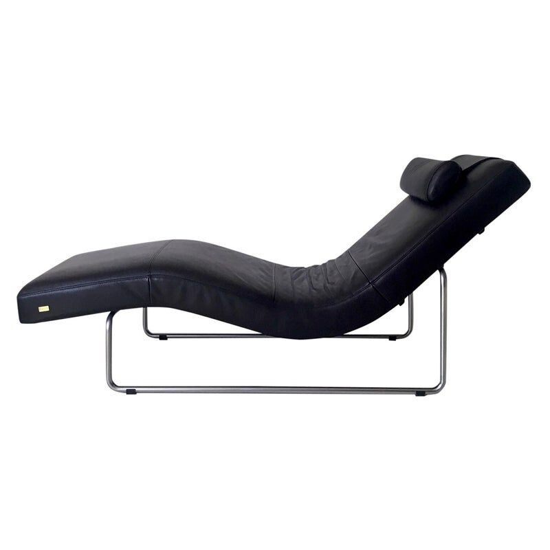 Vintage lounge chair by Rolf Benz in black leather and metal 1980s