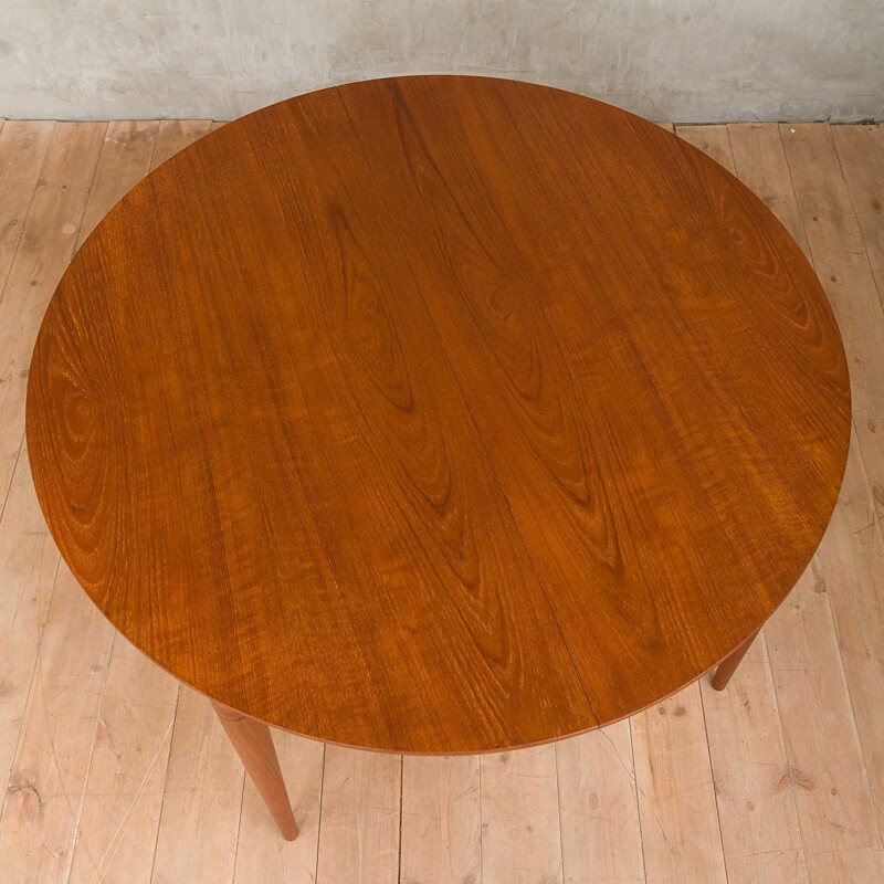 Vintage dining table in teak with extension by Severin Hansen for Haslev Mobelsnedkeri