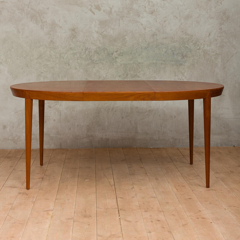 Vintage dining table in teak with extension by Severin Hansen for Haslev Mobelsnedkeri