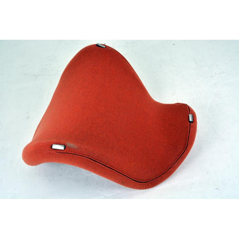Vintage Pierre Paulin Tongue chair by Artifort 1960
