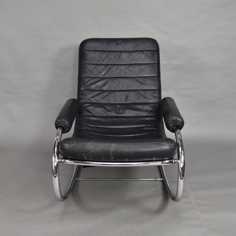 Italian vintage rocking chair in black leather