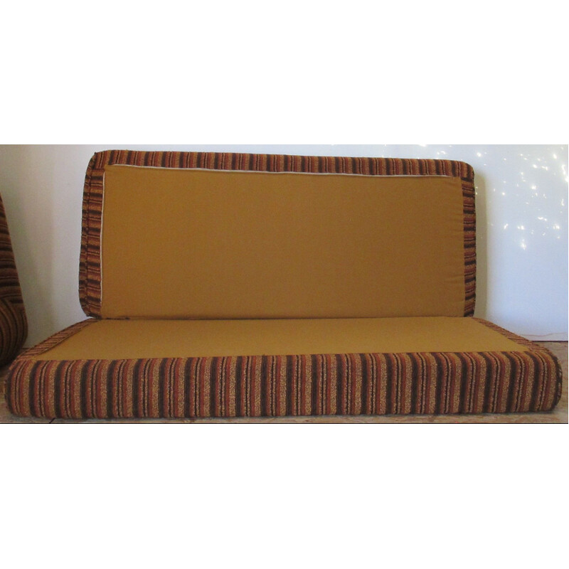 Vintage convertible sofa in wool 1970