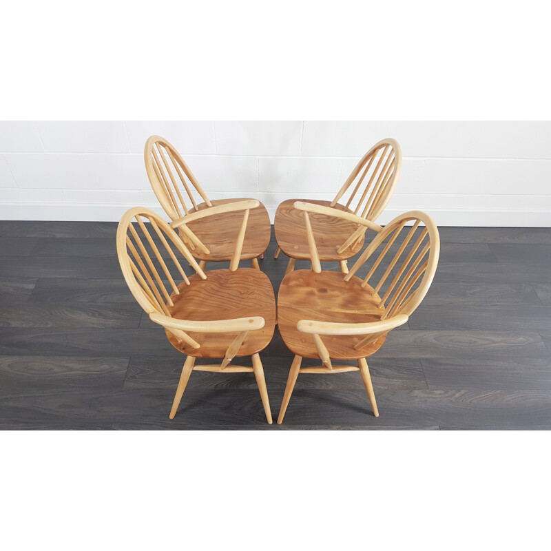 Suite de 4 chaises vintage pour Ercol en orme et hêtre des années 1960
