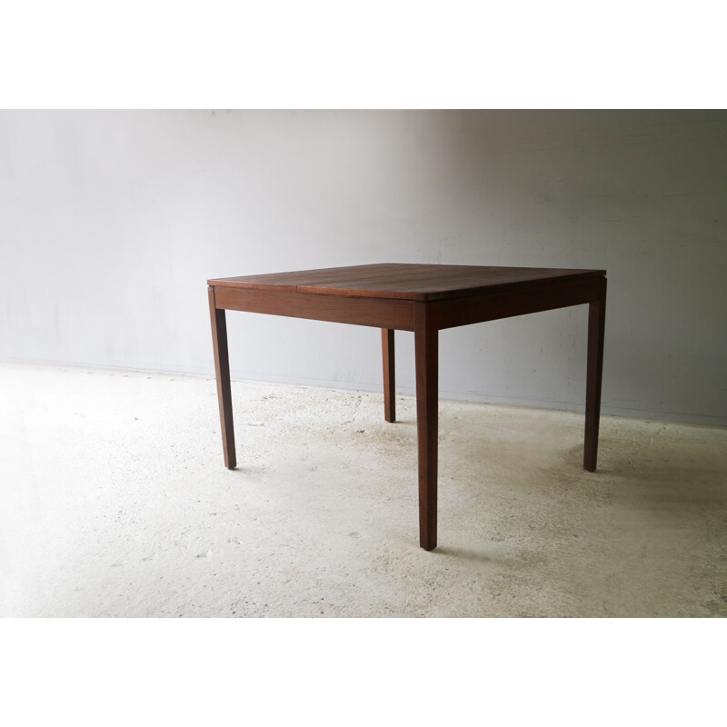 Vintage dining table extending by Stag 1970s