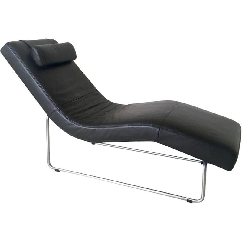 Vintage lounge chair by Rolf Benz in black leather and metal 1980s