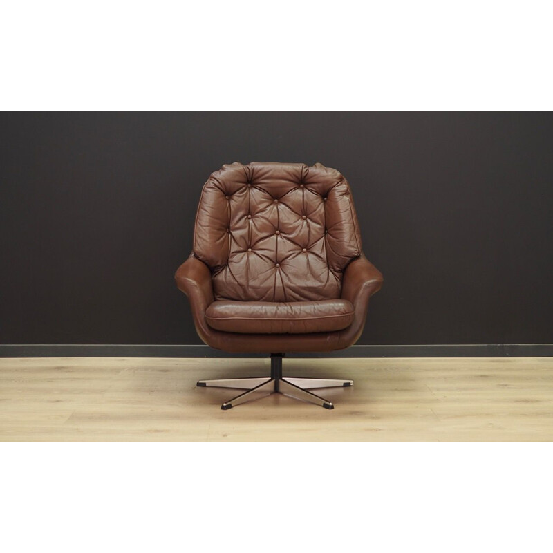 Vintage danish armchair in brown leather 1960s