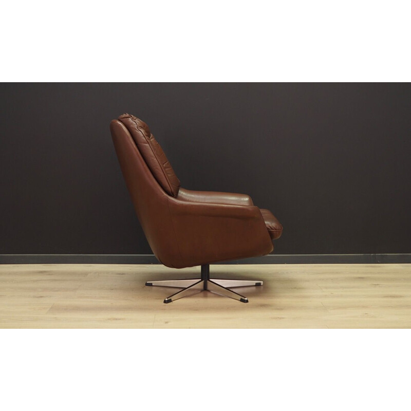 Vintage danish armchair in brown leather 1960s