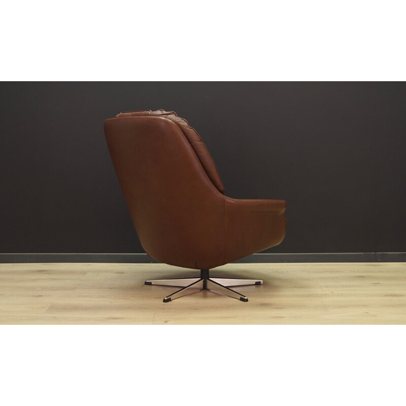 Vintage danish armchair in brown leather 1960s