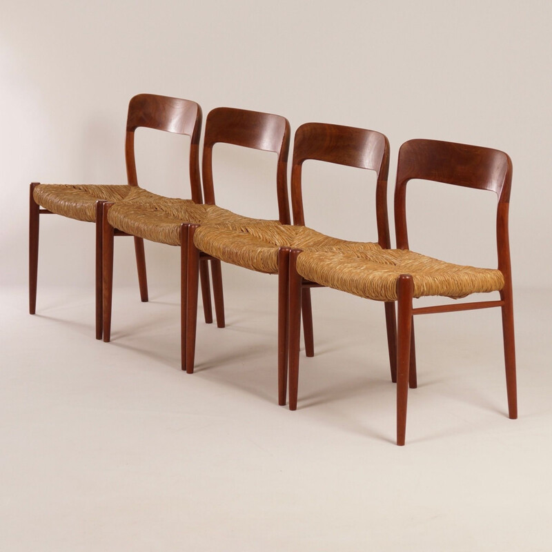 Set of 4 vintage danish chairs model 75 for JL Møller in teakwood 1950s 